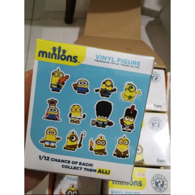 funko minions mystery mini มือหนึ่ง ในซีล ตัวละครไม่ซ้ำ 12 ลาย โมเดลมินเนียน minion
