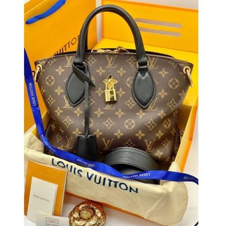 LOUIS VUITTON ▪️งาน: Original▪️Size: 12”