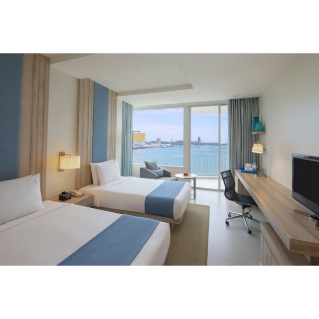 Voucher Holiday Inn Pattaya
