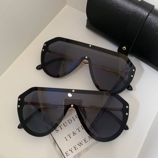 Eyewear_by.tm แว่นกันแดด  หน้าเลนส์ดำล้วน  สวย เท่ สมาร์ท มาครบ ทรง Oversize