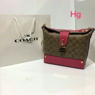 Coach พรีเมี่ยม ปั๊ม