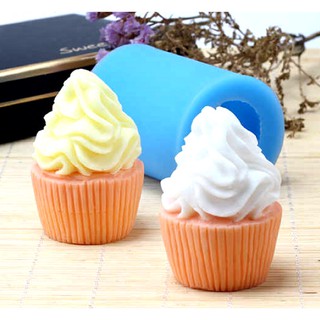 แม่พิมพ์ซิลิโคน คัพเค้ก cupcake 115g 5.4*8 cm 001014 สีสุ่มไม่สามารถเลือกสีได้