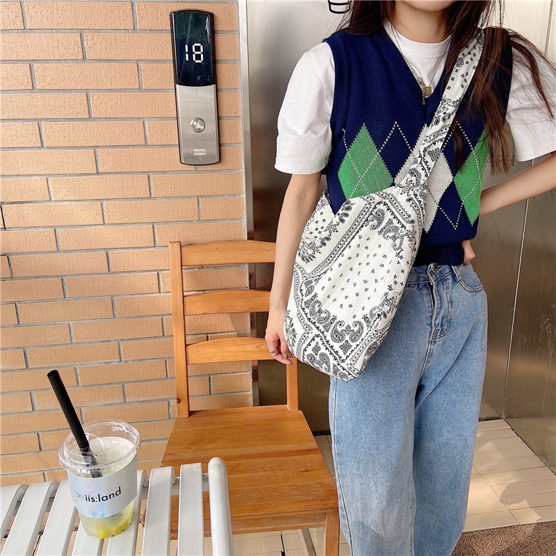 C103 ส่งจากไทย กระเป๋าสะพายผ้าทิ้ง น้ำหนักเบา น่ารักสุดๆ ขนาด 17 นิ้ว ราคา ถูกที่สุด ดีลบีเคเค แกลเลอรีภาพที่ 5