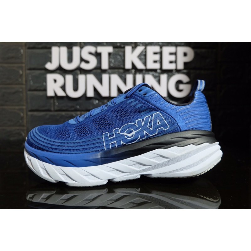 รองเท้าวิ่ง Hoka One One M Bondi6 Wide