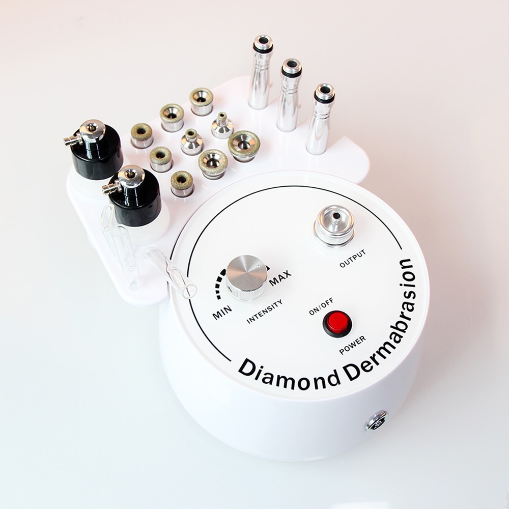 3 in 1 Diamond Microdermabrasion Beauty Machine เครื่องมือดูดน้ำสเปรย์บำรุงผิวหน้าชุ่มชื้นใบหน้า Exfoliate ผิวลอก