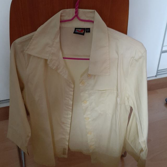 เสื้อ disney แขนยาว สีเหลือง ส่งต่อจ้า