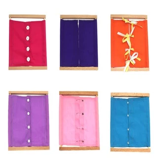 Montessori ชีวิตประจำวันอุปกรณ์การสอน Montessori เสื้อผ้าและกรอบโรงเรียนอนุบาลเรียนรู้การแต่งกายของเล่นพ่อแม่ลูก