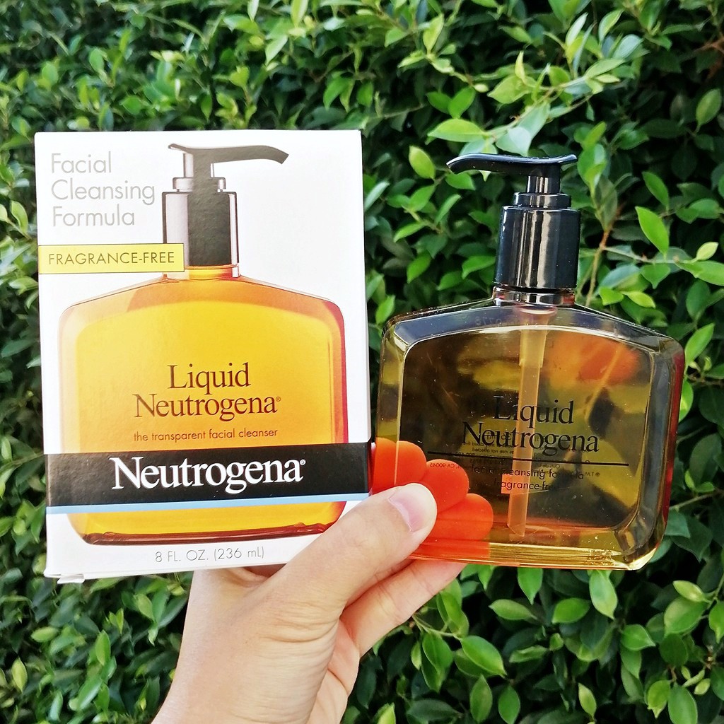Liquid Neutrogena Facial Cleansing Formula 236 mL เจลล้างหน้า ปราศจากน้ำหอม