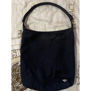กระเป๋าสะพาย bottega veneta ผ้าสีดำ unisex ของแท้