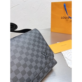 MenS Bag Sharing 0Louis Vuitton Shoulder Bag Item Louis Vuitton V