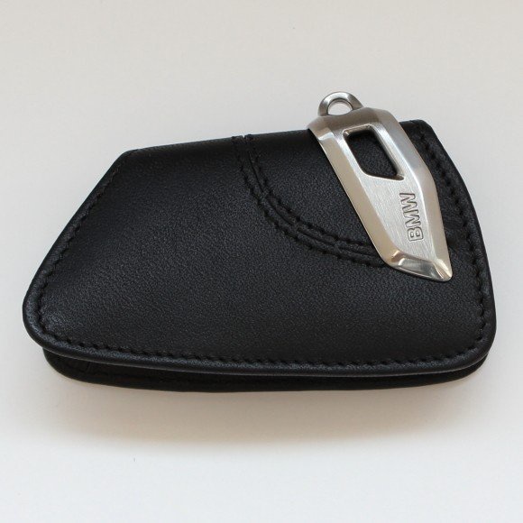BMW ซองกุญแจใบไม้สีดำ BMW key case leaf black 82292344033