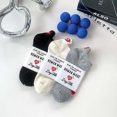 HUMAN MADE Heart ถุงเท้าเรือปักถุงเท้า Unisex ถุงเท้าผ้าฝ้ายลําลอง