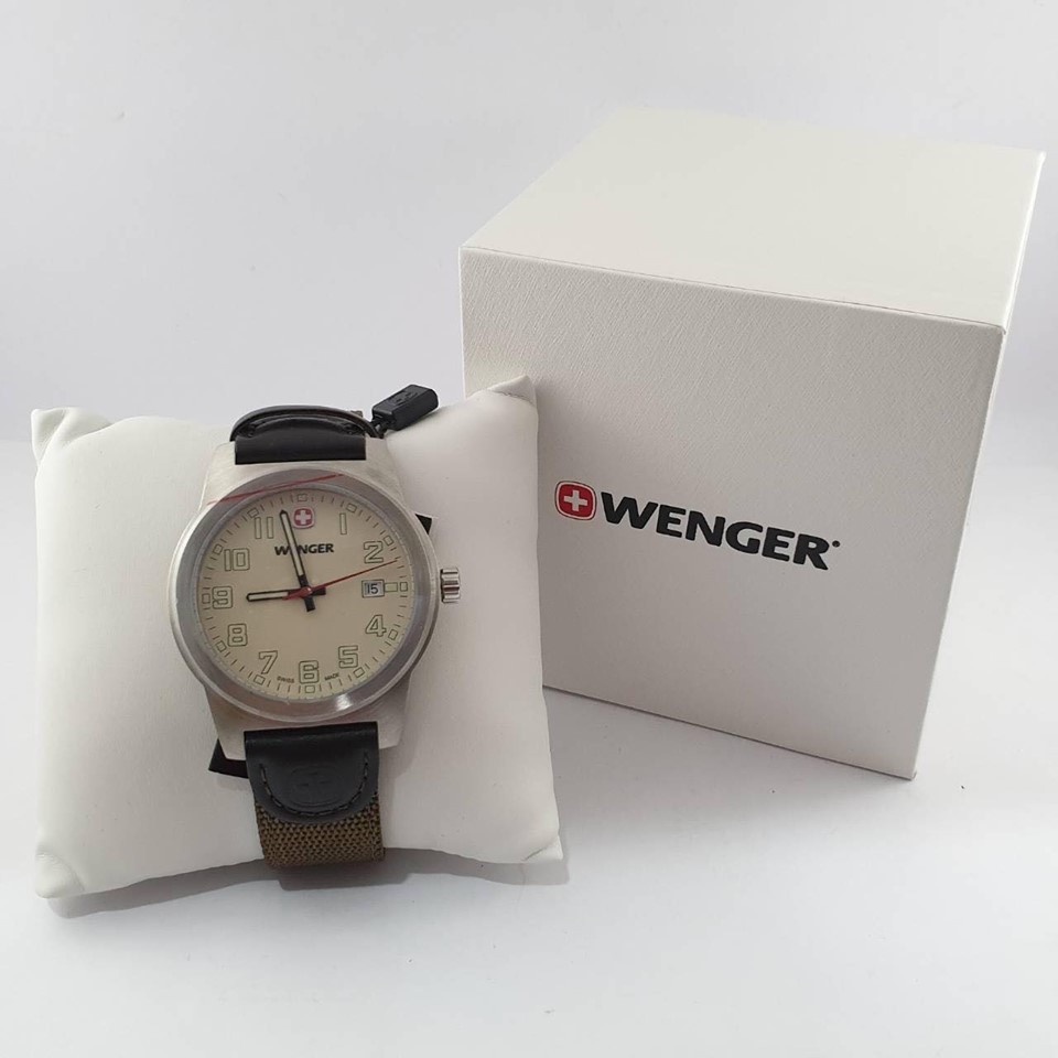 นาฬิกา WENGER MEN'S 01.0441.134 CREAM DIAL พร้อมกล่อง (ใหม่)