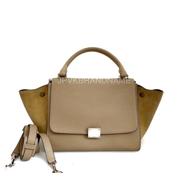jpvkbrandname กระเป๋า Celine Trapeze small size Dune color with good condition
