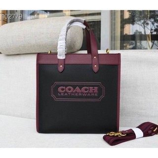 Coach 
FIELD TOTE 30 IN COLORBLOCK WITH COACH BADGE