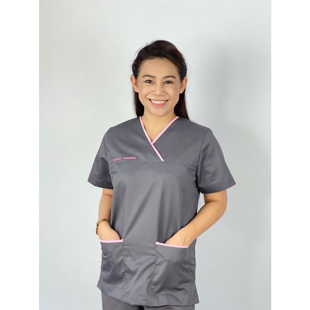 ชุดสครับ ชุดแพทย์ ชุดพยาบาล ชุดยูนิฟอร์มการแพทย์ (คอวีมีขลิบ) Size XL / 2XL / 3XL