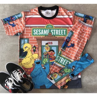 เซทเสื้อยืด &amp; กางเกงเลคกิ้งลาย Sesame Street