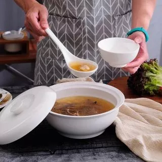 QIQI โถข้าวเซรามิดพร้อมฝา ชามใส่ข้าวมีฝา กระถางกับข้าว 9นิ้ว สีครีมขาว