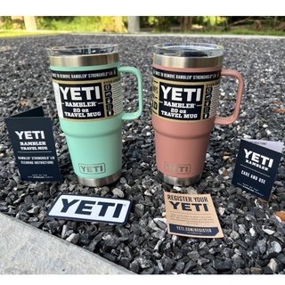 แก้ว YETI RAMBLER 20oz TRAVEL MUG  WITH STRONGHOLD LID