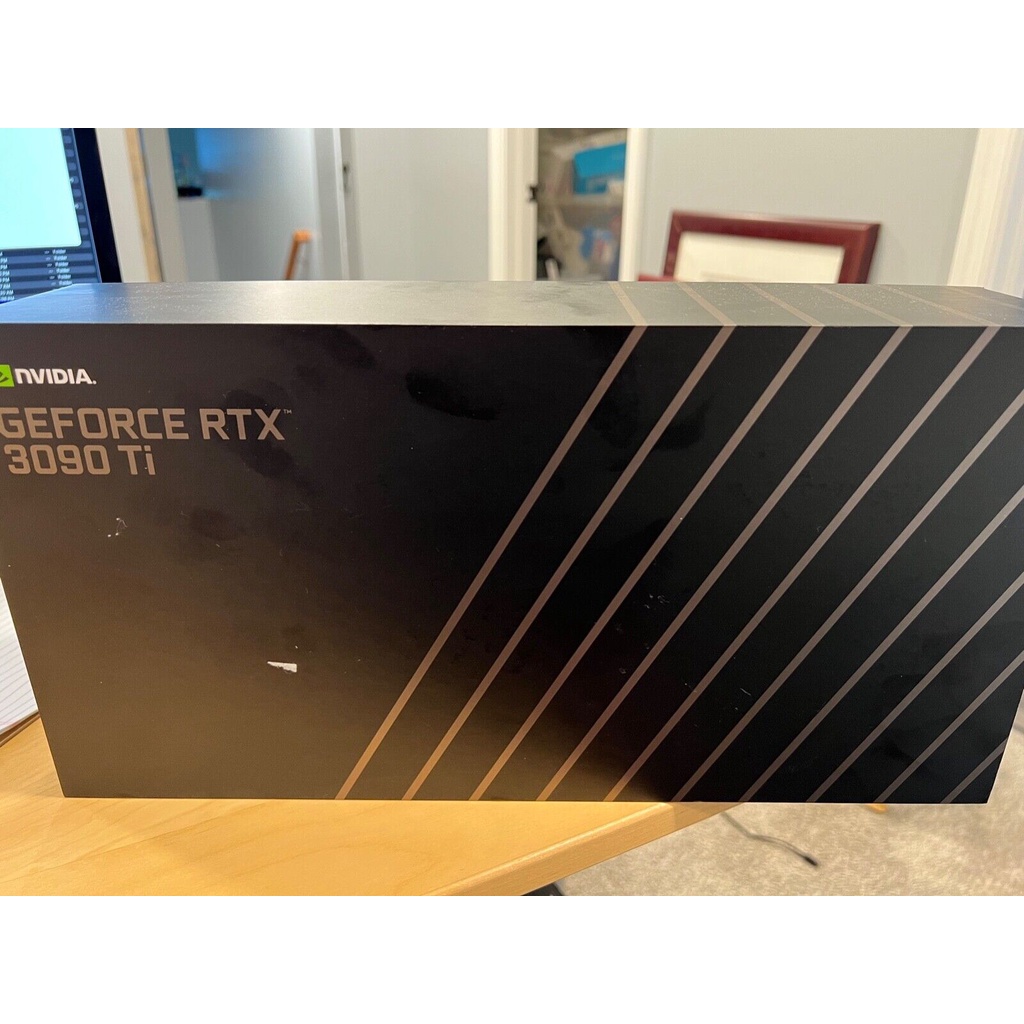 NVIDIA GeForce RTX 3090 Ti 24 GB GDDR6X - Founders Edition