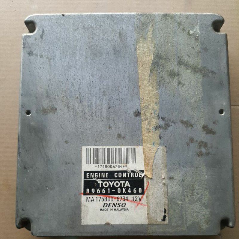 กล่อง ECU  Toyota  Vigo 2KD 2500C.C 89661-OK460