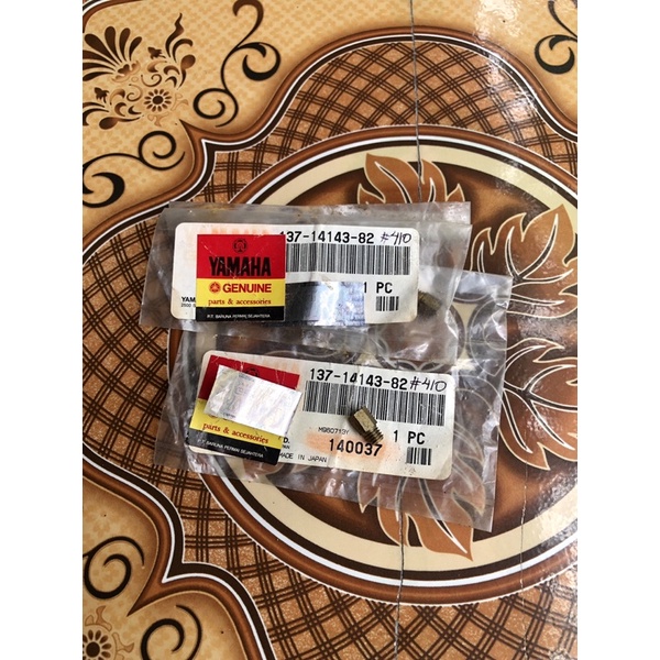ญี่ปุ่นเดิม137 14143 82 หลัก jet ขนาด 410 spuyer คาร์บูเรเตอร์ tmx yamaha it250 it425 tz125 rx115 rx