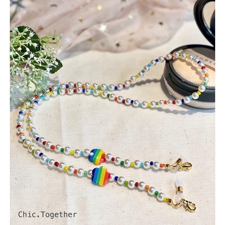 NEW ARRIVAL   สายคล้องแมส/แว่นตา รุ่นลูกปัดมุก + เดซี่ทอง หรือลูกปัดดอกไม้รุ้ง งานน่ารัก ขายดีมากๆค่ะ