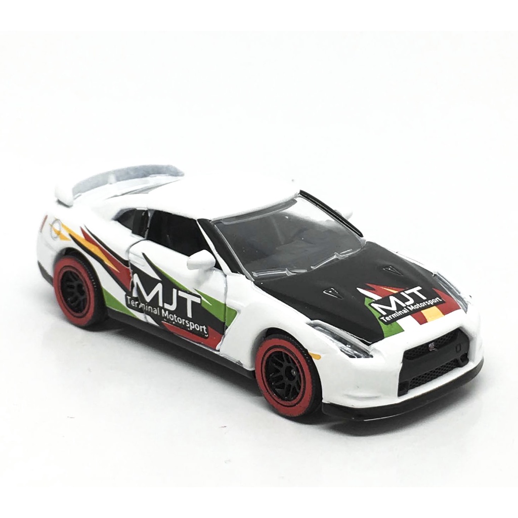 Majorette Nissan GT-R R35 - MJT - White Color /Wheels D6CSR /scale 1/61 (3 inches) no Package