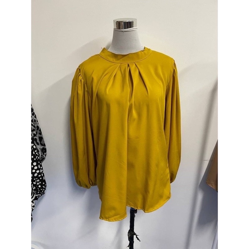 LIVE BLOUSE FREE SIZE RM22