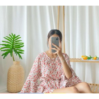  
จั๊มสูทกางเกงผ้าคอตตอลใส่สบาย 248 บาท