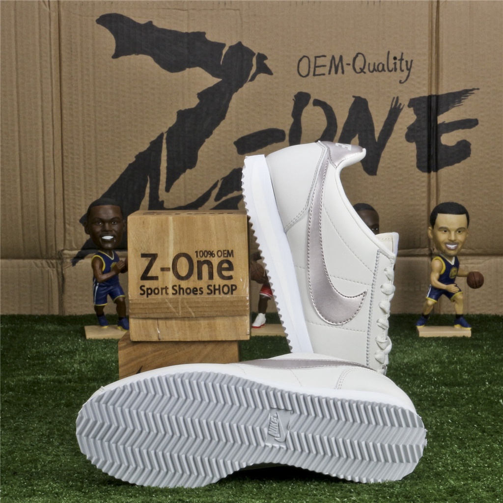 Nike Classic Cortez QS ST Running Shoes For Women Beige/Glod