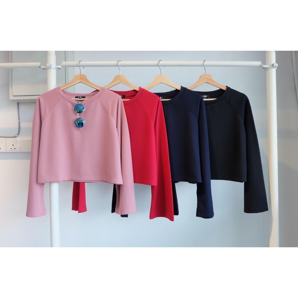 CURVA FABULOUS Suana เสื้อครอป YAC01