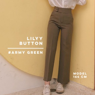 [พร้อมส่ง] Lilyy Button #ArmyGreen กางเกงขายาว ขากระบอกตรง เอวสูง มีแถบกระดุมคาด