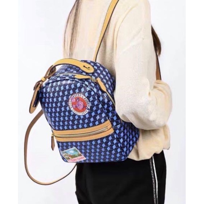 Estee Lauder Campus Backpack in Signature กระเป๋าเป้ ESTEE เอสเต้ เป้ใบใหญ่สวย หรูหรามากค่ะsize113/4