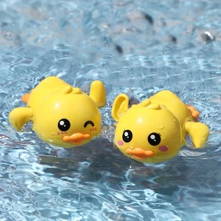 ✨พร้อมส่ง!! ✨ของเล่นเด็กเป็ดลอยน้ำยางบีบเป็ดลอย นในห้องน้ำนอาบน้เด็ก นลอยน้ำ เพิ่มความสนุกให้เด็กๆ