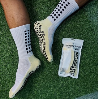 [ พร้อมส่ง ] ถุงเท้ากันลื่น นักฟุตบอล Quality Football Socks.