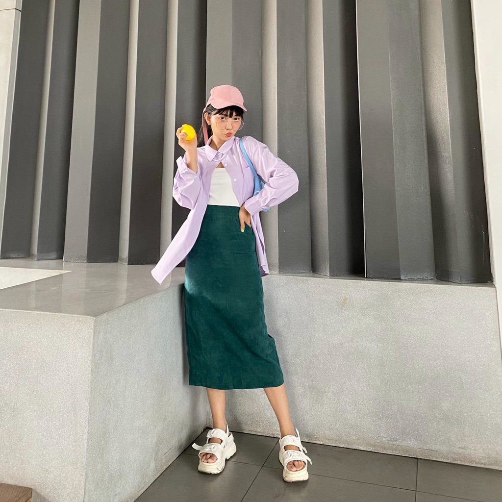 กระโปรงลำลอง กระโปรงผู้หญิง kome.girls กรอกโค้ดลด 60.- 🏷꒰WQCGBQ꒱ กระโปรงยาวลูกฟูก รุ่น Cryon Skirt