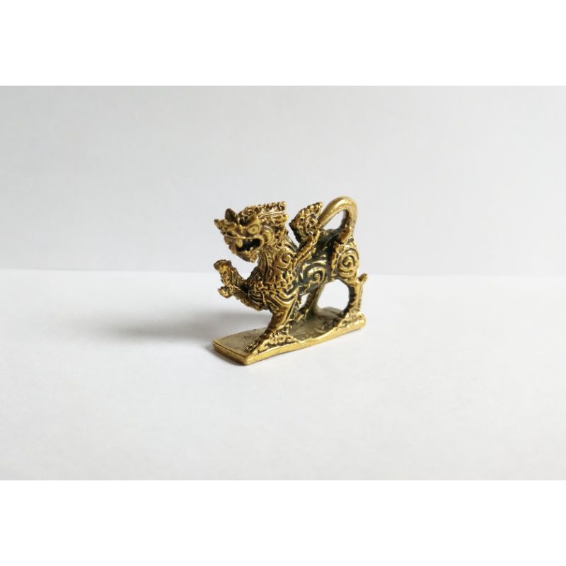 ตุ๊กตา รูปปั้น ปี่เซียะ ปี่เซี้ยะ Pixiu Piyao มีฐานยืน เสริมทรัพย์ เงินทอง สีทอง ขนาดเล็กจิ๋ว พกพา ประดับบ้าน 2.5 ซม
