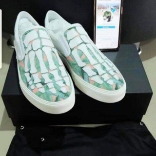 AMIRI Banana Leaf Skel Toe Green Peach White Slip-On Sneakers Size45 (สินค้าพร้อมส่ง-อปก.ครบ รูปภาพถ่ายจากสินค้าจริง)