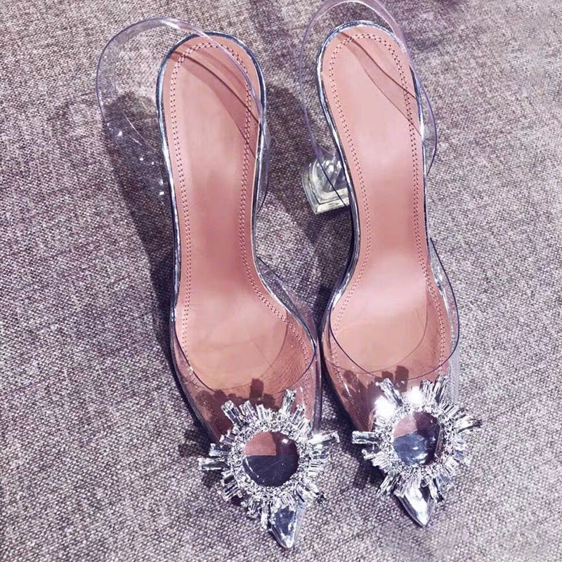👠 35-42 รองเท้าแตะโปร่งใสหญิง 7 ซม./9 ซม.รองเท้าส้นสูงฤดูร้อนสไตล์ใหม่ Baotou กับเพชร 4142 ขนาดใหญ่ชี้ toe stiletto คริ