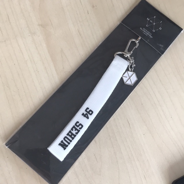 Pendant name tag sehun