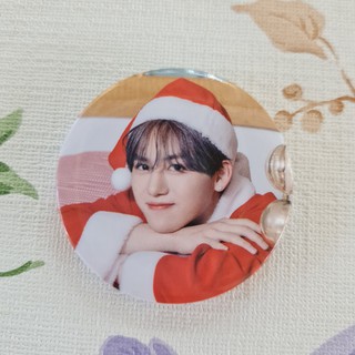 [พร้อมส่ง] เข็มกลัด ฮวังยุนซอง Hwang Yunseong DRIPPIN 2021 Christmas Package Brooch Bage