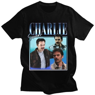 [100% Cotton] เสื้อยืดแขนสั้น ผ้าฝ้าย 100% พิมพ์ลายกราฟฟิค Charlie Swan สไตล์วินเทจ สําหรับผู้ชาย และผู้หญิง