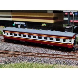 โมเดลรถไฟไทย ตู้โดยสารชั้น3 บชส รถนอน JR รถนอน CNR N Scale * มือสอง *