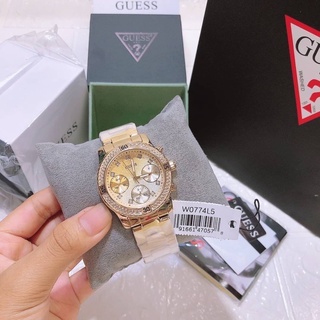 Guess✨ แท้ (เครื่องหิ้ว)  พร้อมกล่อง + อุปกรณ์  รับประกันตัวเครื่อง 1ปี Code:W4D170165