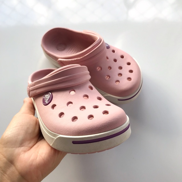 รองเท้า Crocs เด็กมือสอง แท้ Size • 17 Cm.