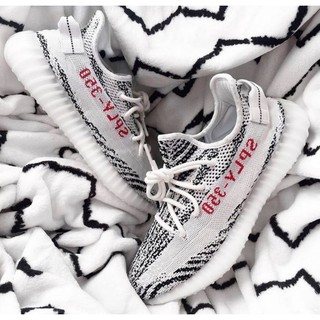 Adidas Yeezy 350 Zebra**สอบถามไซส์ก่อนสั่งซื้อทุกครั้งนะครับ**