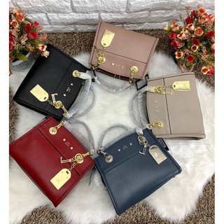 LYN BLOOMY S BAG