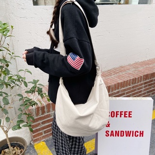 กระเป๋าผ้า Semicircle tote พร้อมส่ง (MN055)