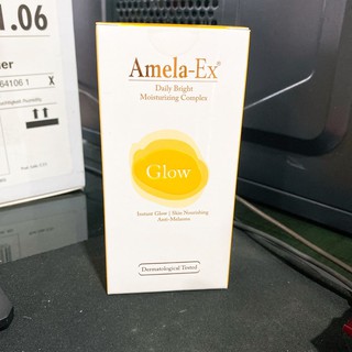 Amela-Ex Glow 30 ml. สว่างใส ปกป้องและฟื้นฟูผิว จากฝุ่น PM 2.5